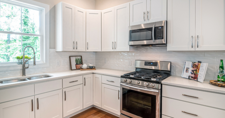 Expert Deep Cleaning services executed on a kitchen